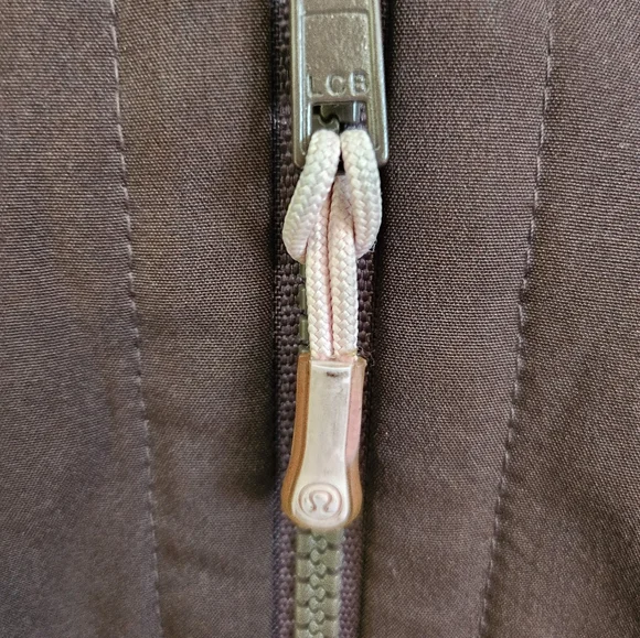 ๐ค๐ฉท Lululemon Apres Yoga Jacket ๐ค๐ฉท - Picture 9 of 14